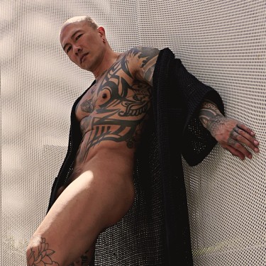 Nikko Kefalas - Kimono